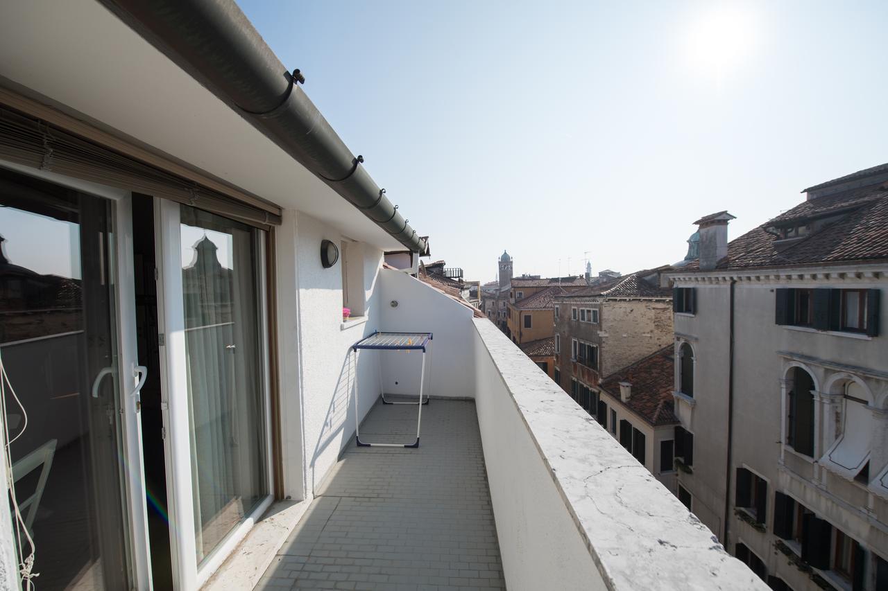 Savoia & Jolanda Apartments 2 Venezia Eksteriør bilde